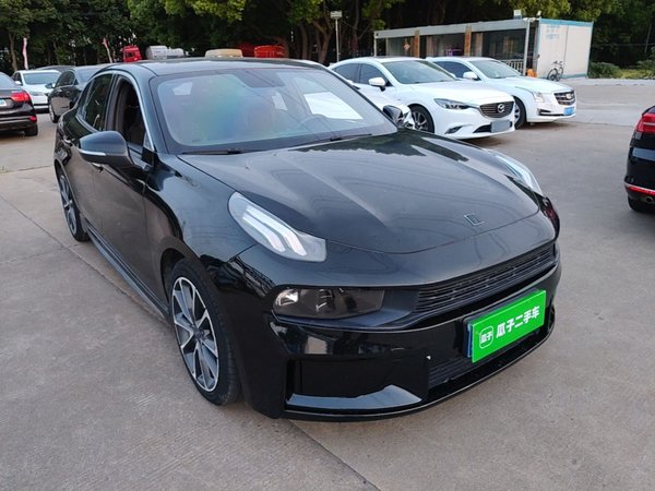 Lynk & Co 03 2019, 108600 км, за 8852 USD