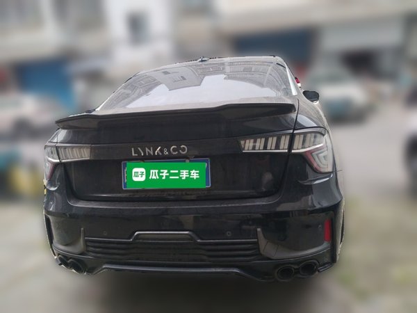 Lynk & Co 03 2019, 111000 км, за 7673 USD
