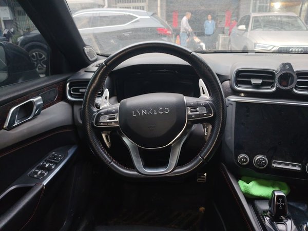 Lynk & Co 03 2019, 111000 км, за 7673 USD - фото 11