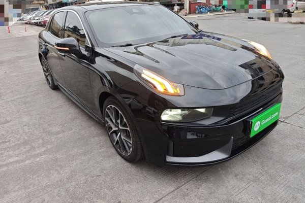 Lynk & Co 03 2019, 70200 км, за 9097 USD