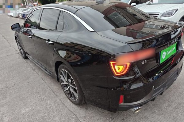 Lynk & Co 03 2019, 70200 км, за 9097 USD