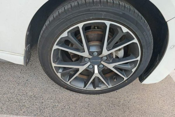 Lynk & Co 03 2019, 71800 км, за 6844 USD - фото 9