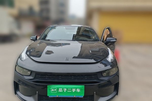 Lynk & Co 03 2019, 103000 км, за 7273 USD