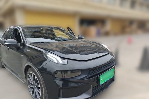 Lynk & Co 03 2019, 103000 км, за 7273 USD