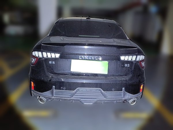 Lynk & Co 03 2020, 36400 км, за 9430 USD