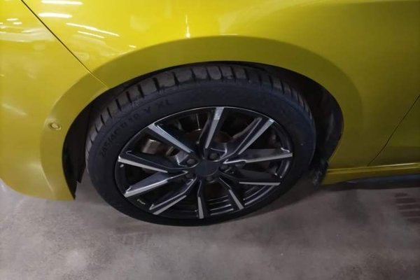 Lynk & Co 03 2020, 42200 км, за 13552 USD - фото 8
