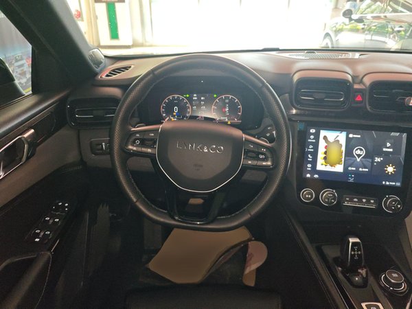 Lynk & Co 03 2021, 24300 км, за 11026 USD