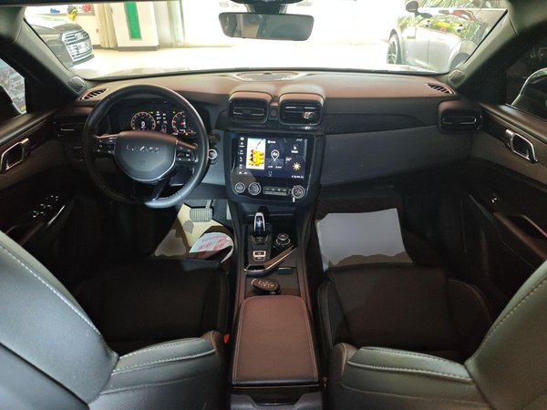 Lynk & Co 03 2021, 24300 км, за 11026 USD - фото 11