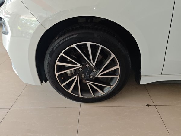 Lynk & Co 03 2021, 24300 км, за 11026 USD - фото 28