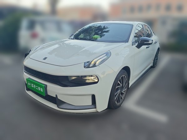 Lynk & Co 03 · 2022 год