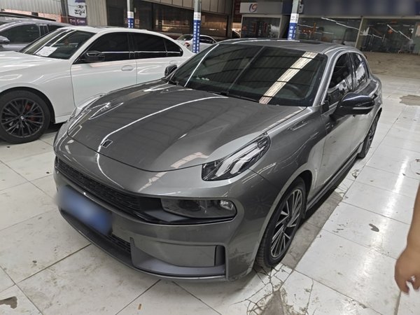 Lynk & Co 03 · 2022 год