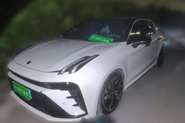 Lynk & Co 03 · 2023 год