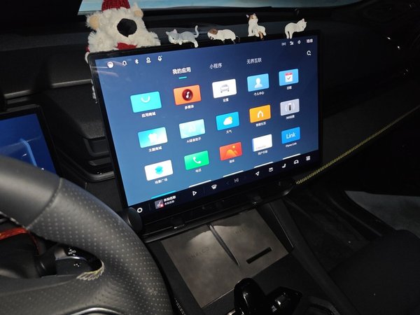 Lynk & Co 03 2025, 10700 км, за 15229 USD - фото 6