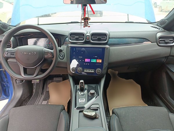 Lynk & Co 03 2019, 85400 км, за 9221 USD - фото 11