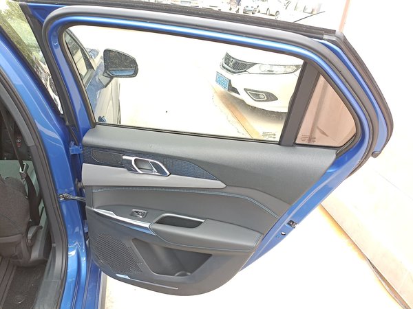 Lynk & Co 03 2019, 85400 км, за 9221 USD - фото 15