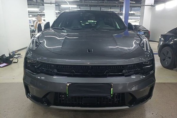 Lynk & Co 05 EM-P 2023, 25700 км, за 16233 USD