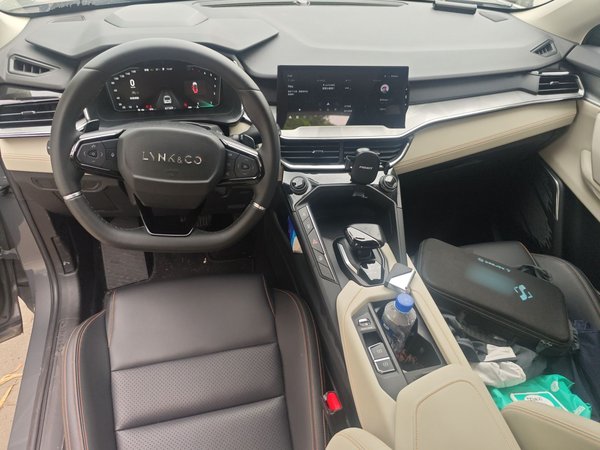 Lynk & Co 06 2020, 61200 км, за 10346 USD - фото 14
