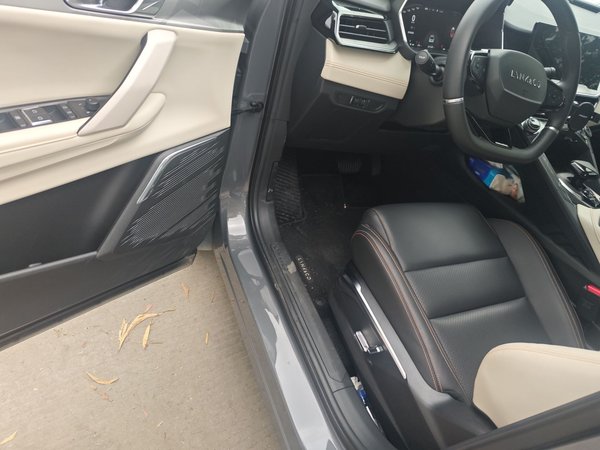 Lynk & Co 06 2020, 61200 км, за 10346 USD - фото 16