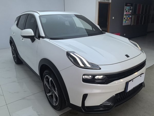 Lynk & Co 06 2023, 26100 км, за 12420 USD