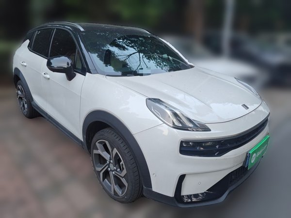 Lynk & Co 06 2023, 6899 км, за 12469 USD