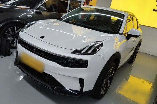 Lynk & Co 06 EM-P · 2023 год