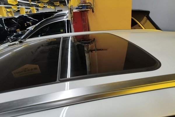 Lynk & Co 06 EM-P 2023, 8500 км, за 15793 USD