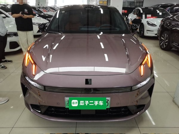 Lynk & Co 07 2026, 1400 км, за 22595 USD