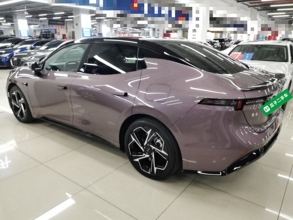 Lynk & Co 07 2026, 1400 км, за 22595 USD