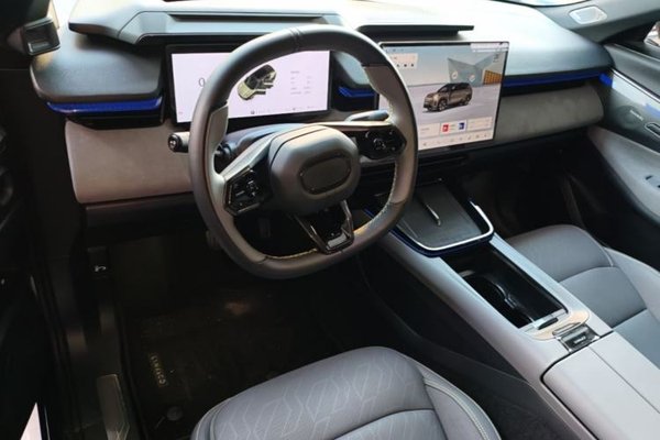 Lynk & Co 08 EM-P 2023, 55000 км, за 21414 USD - фото 17