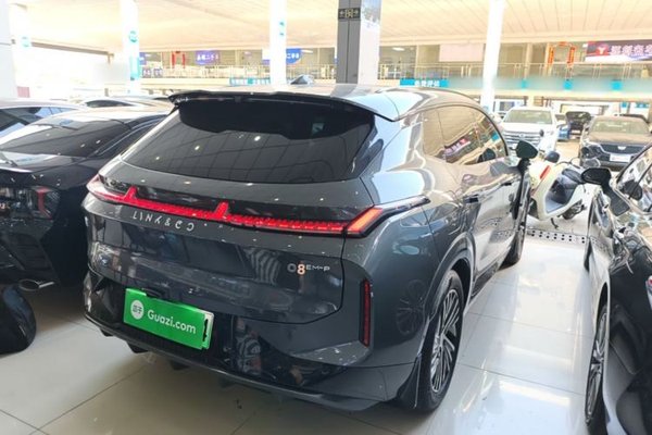 Lynk & Co 08 EM-P 2023, 55000 км, за 21414 USD - фото 6
