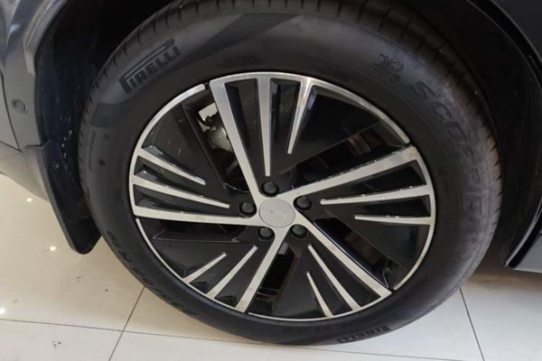 Lynk & Co 08 EM-P 2023, 55000 км, за 21414 USD - фото 11
