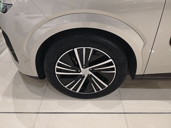Lynk & Co 08 EM-P 2023, 99400 км, за 16045 USD - фото 8