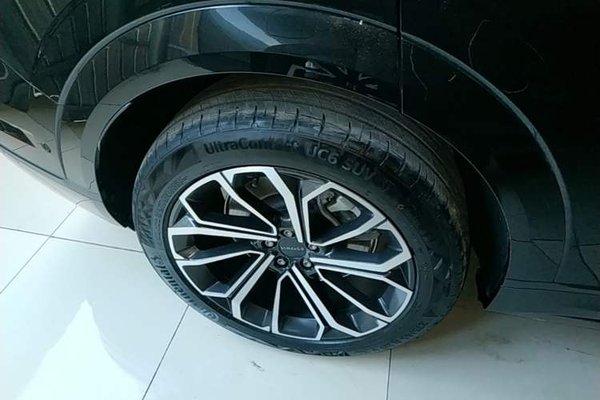 Lynk & Co 09 EM-P 2024, 20100 км, за 29550 USD - фото 11