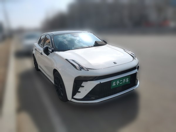 Lynk & Co 03 2023, 40900 км, за 15933 USD