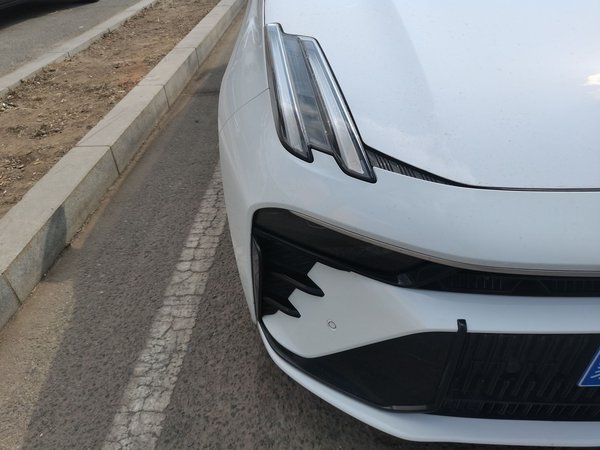 Lynk & Co 03 2023, 40900 км, за 15933 USD - фото 7