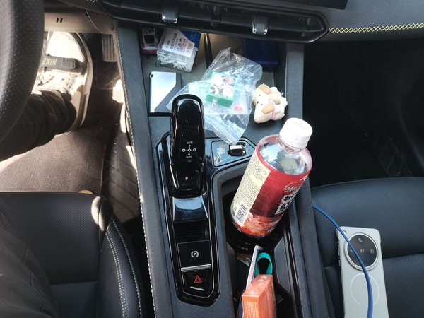 Lynk & Co 03 2023, 40900 км, за 15933 USD - фото 15