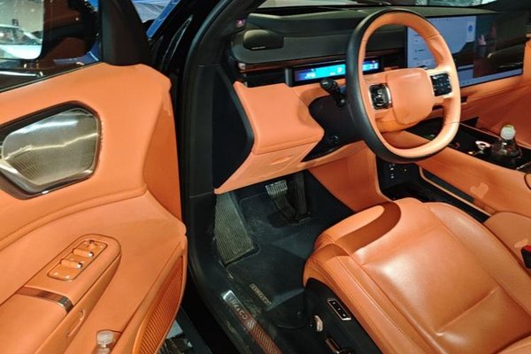 Lynk & Co 900 2025, 21500 км, за 39579 USD - фото 24