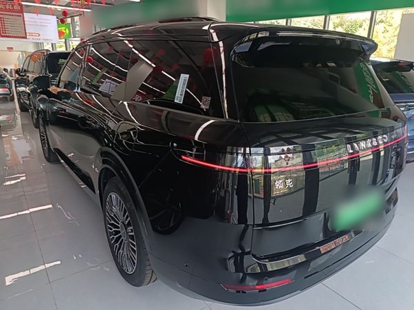 Lynk & Co 900 2025, 16400 км, за 49233 USD
