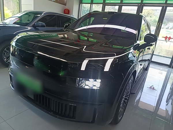 Lynk & Co 900 · 2025 год