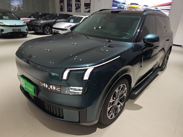 Lynk & Co 900 · 2025 год