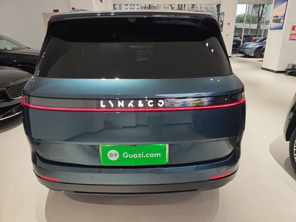 Lynk & Co 900 2025, 24100 км, за 42757 USD