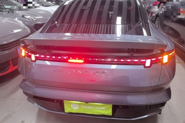 Lynk & Co Z10 2024, 18900 км, за 22280 USD