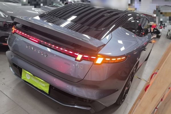 Lynk & Co Z10 2024, 18900 км, за 22280 USD
