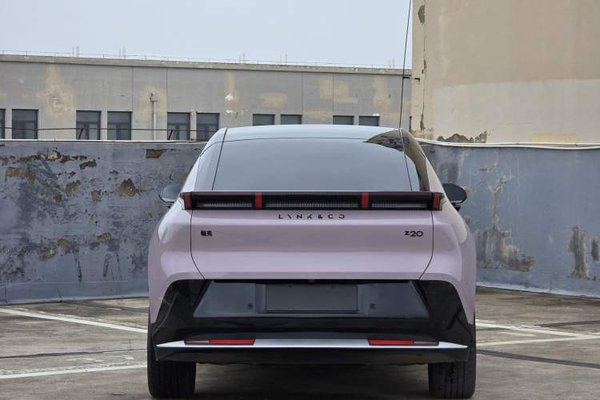 Lynk & Co Z20 2025, 26600 км, за 17485 USD - фото 20