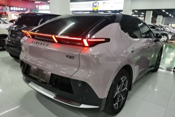 Lynk & Co Z20 2025, 26600 км, за 17485 USD - фото 6