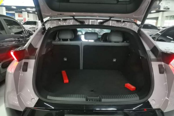 Lynk & Co Z20 2025, 26600 км, за 17485 USD - фото 32