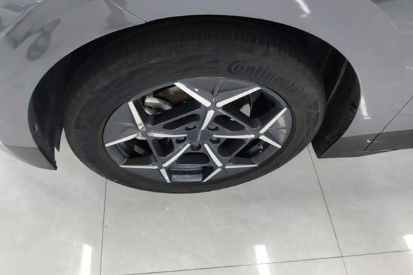 Lynk & Co Z20 2025, 31200 км, за 17343 USD - фото 26