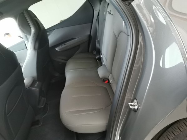 Lynk & Co Z20 2025, 9400 км, за 17013 USD - фото 20