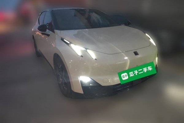 Lynk & Co Z20 2025, 21100 км, за 14209 USD