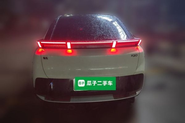 Lynk & Co Z20 2025, 21100 км, за 14209 USD